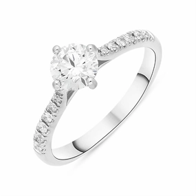 Platinum 0.84ct Diamond Shoulder Solitaire Ring