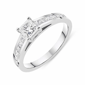 Platinum 1.02ct Diamond Princess Cut Shoulder Solitaire Ring