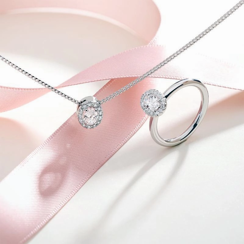Platinum Brilliant Cut 0.40ct Diamond Oval Ring
