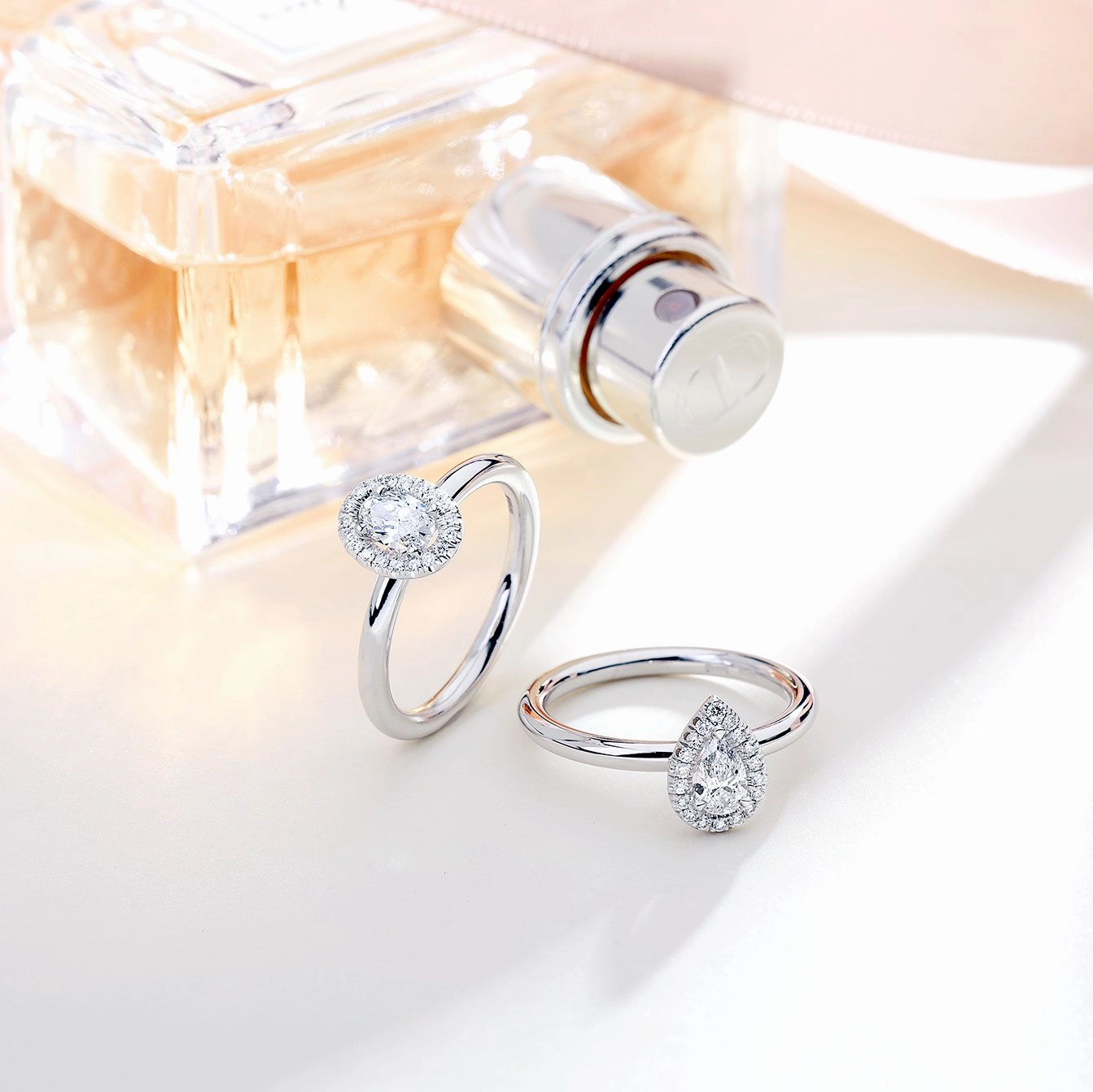 Platinum Brilliant Cut 0.40ct Diamond Oval Ring
