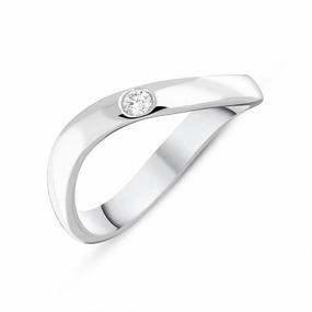 Platinum Diamond Curved Band Solitaire Ring