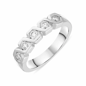 Platinum Diamond Five Stone Hexagonal Patterned Ring D