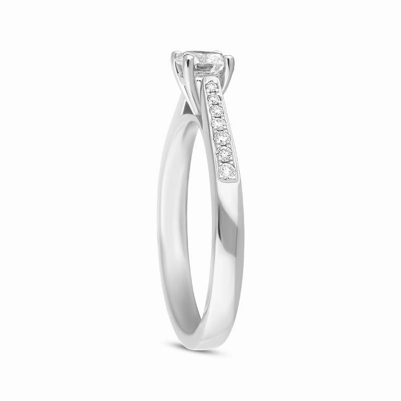 Platinum Diamond Shoulder Solitaire Ring D