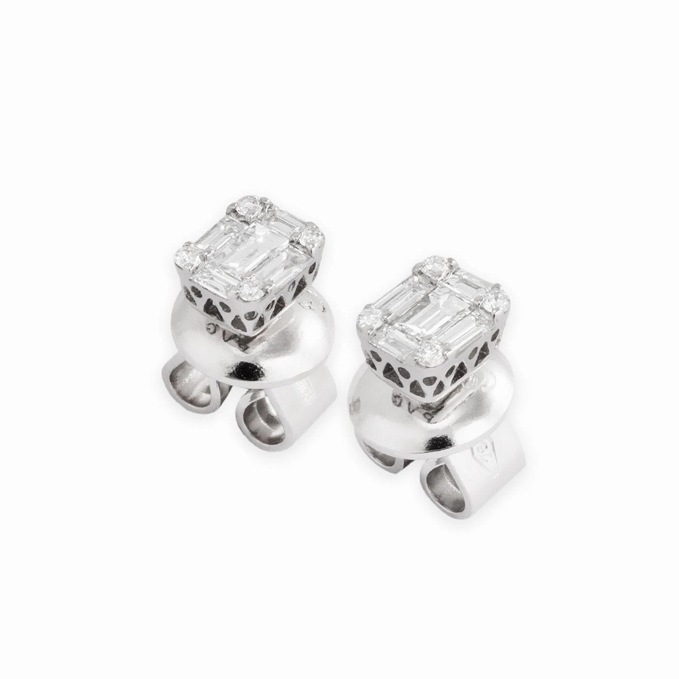 Ponte Vecchio Benvenuto 18ct White Gold 0.29ct Diamond Baguette Stud Earrings