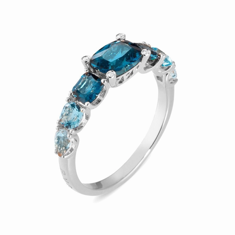 Ponte Vecchio Iris 18ct White Gold Blue Topaz Diamond Ring