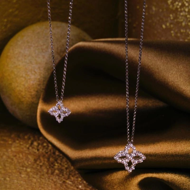 Roberto Coin Diamond Princess 18ct White Gold Diamond Pendant Necklace D