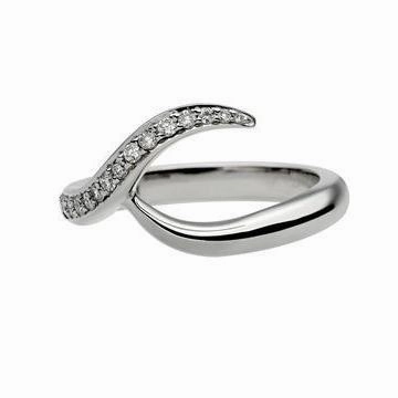 Shaun Leane Entwined Platinum 0.11ct Diamond Inward Wedding Ring