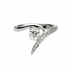 Shaun Leane Entwined Platinum 0.65ct Diamond Outward Engagement Ring