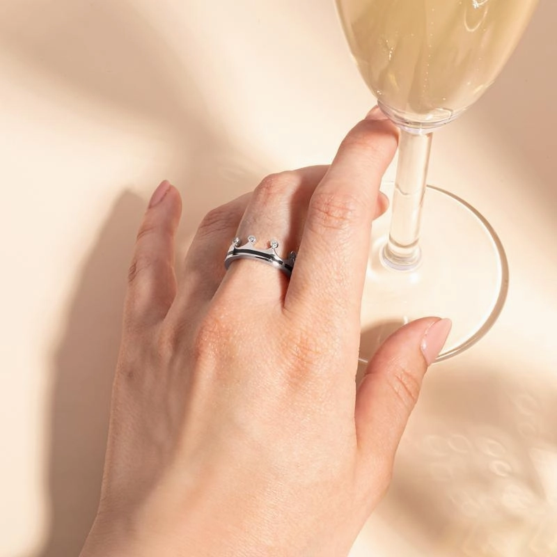 Sterling Silver Whitby Jet Diamond Tiara Band Ring