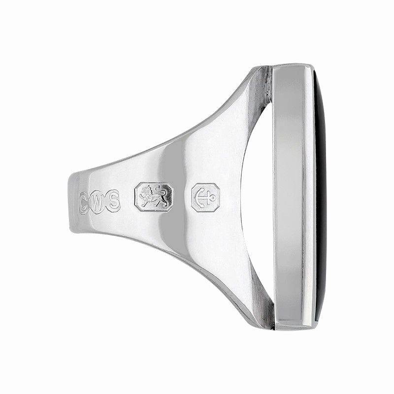 Sterling Silver Whitby Jet Queen's Jubilee Hallmark Medium Square Ring D