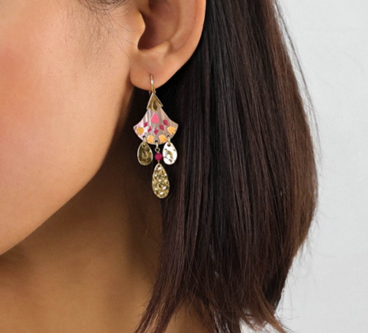 YOKO french hooks with dangles